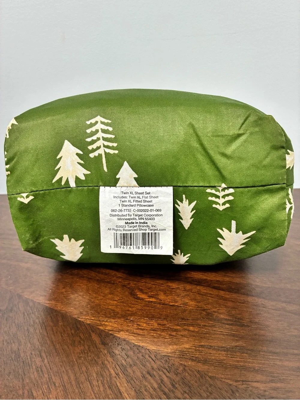 Target 100% Cotton Lodge Sheet Set - Great Bay Home in Olive Little Trees print